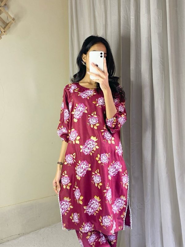 2 Pcs Women’s Stitched Gulab Print Linen Casual Wear For Women